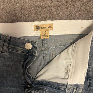 Democracy Jeans - medium wash